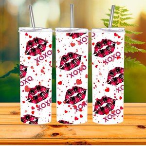 XoXo Kiss Me 20 Oz Tumbler